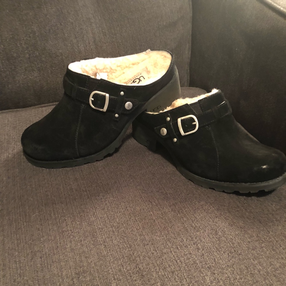🎉SALE 50% OFF LISTED PRICE Excellent UGG Clogs